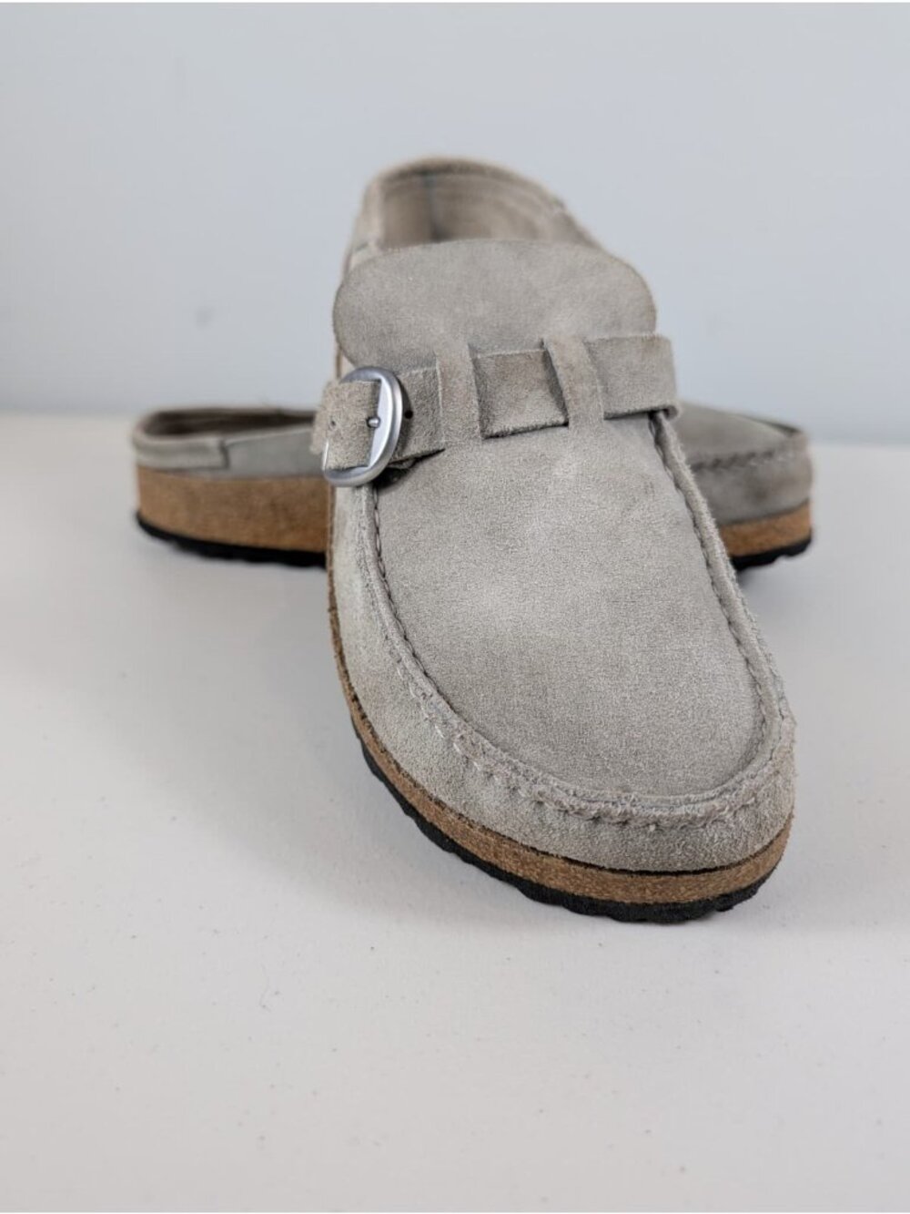Birkenstock Buckley clogs in gray women's size 9.5